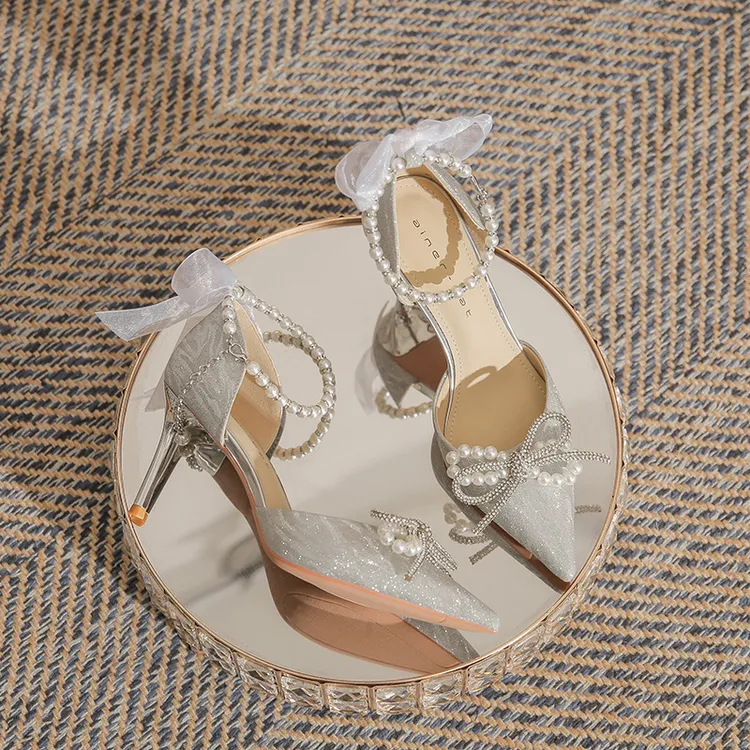 银色高跟鞋仙女18岁成年礼水晶婚鞋新娘鞋新款法式细跟不累脚单鞋