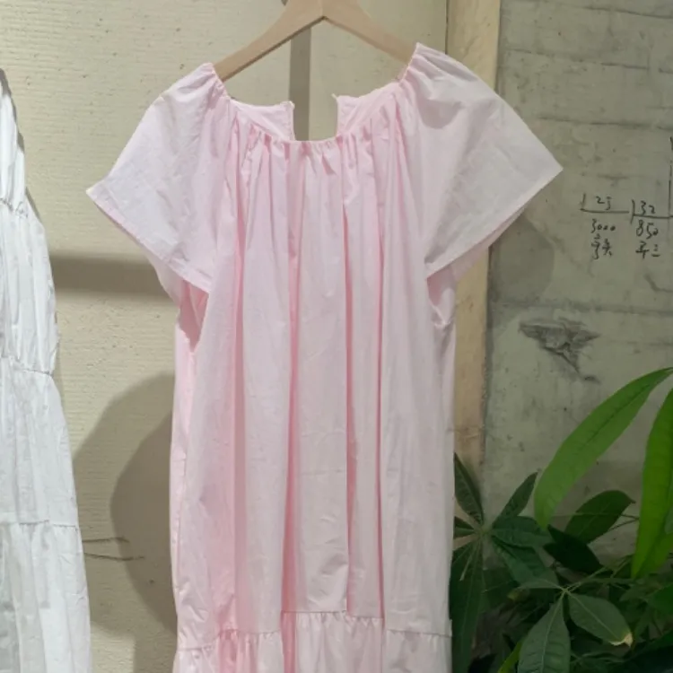 裙子时尚圆领纯色夏季休闲