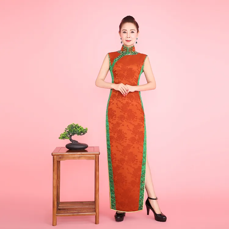 李月英定制真丝提花焦糖色绿锻面旗袍（定制可修改不退换送耳环