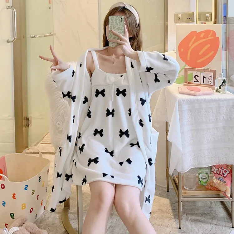 睡袍女冬季加厚加绒中长款吊带睡裙珊瑚绒连体浴袍揭阳睡衣小个子