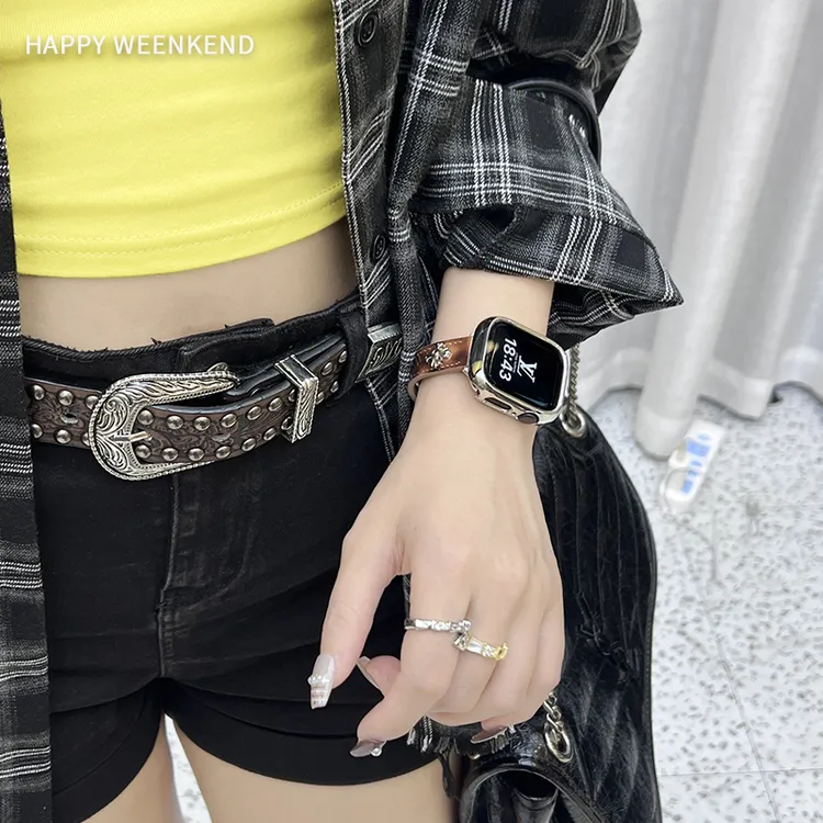美德拉真皮克罗心表带搭配蝴蝶扣适用iwatch7891011代苹果手表带