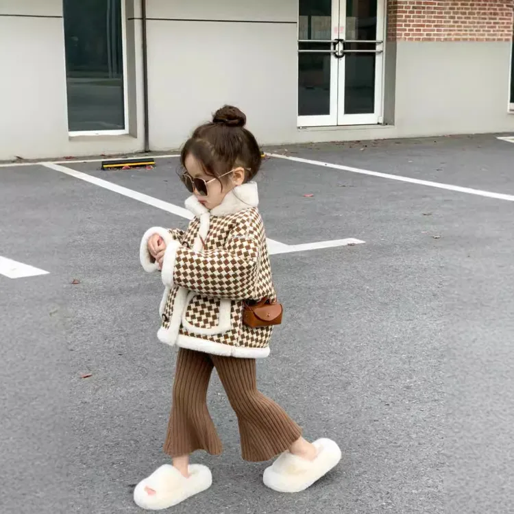 2024新款女童短款夹克棉服韩版格子立领外套无腰带中小童冬装现货