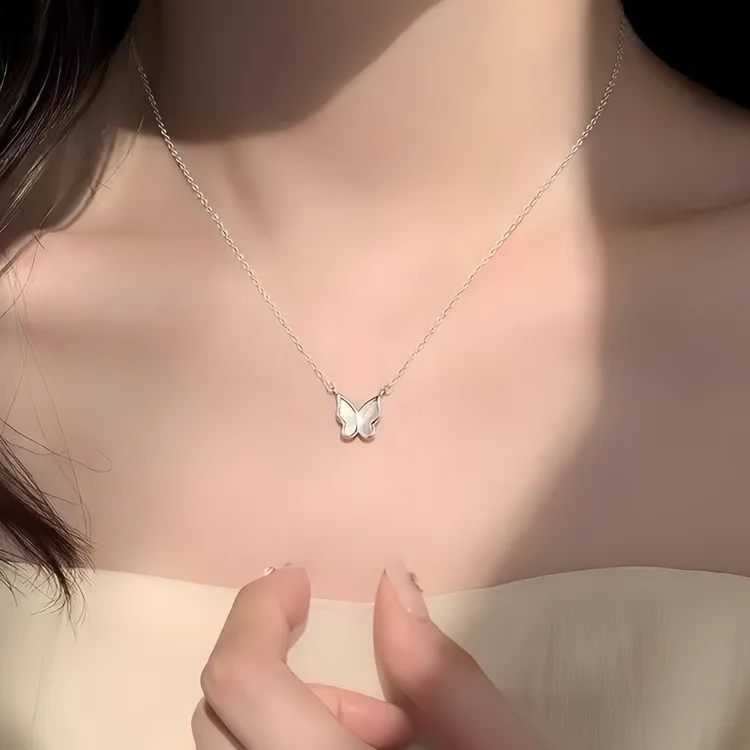 钛钢合成锆石项链 「清新绝美」蝴蝶小众设计ins项链女轻奢锁骨颈链