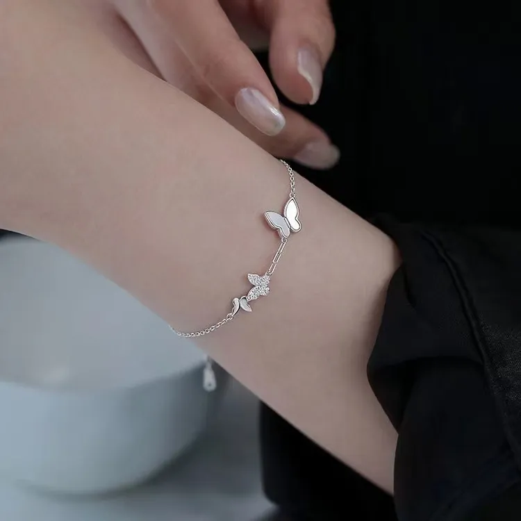 钛钢合成锆石手链 满钻蝴蝶手链女轻奢小众设计高级甜美闺蜜手饰