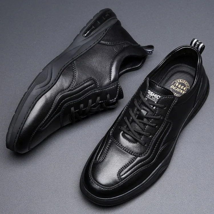 秋季特大码男鞋45百搭舒适运动休闲鞋46加肥加宽47软底男士板鞋48