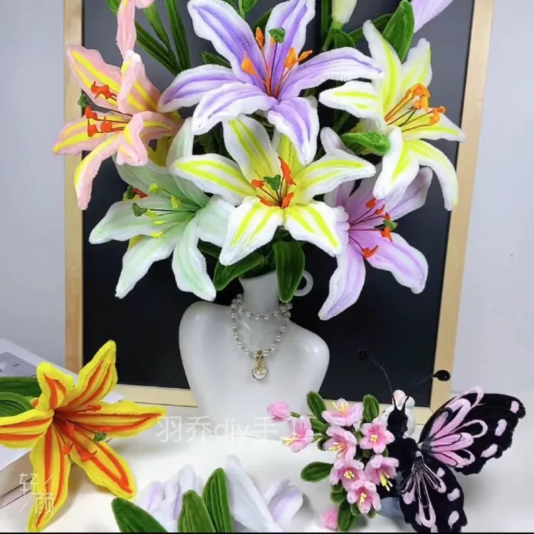 新款百合9花9苞材料花束永不凋谢永生花香水百合花扭扭棒diy