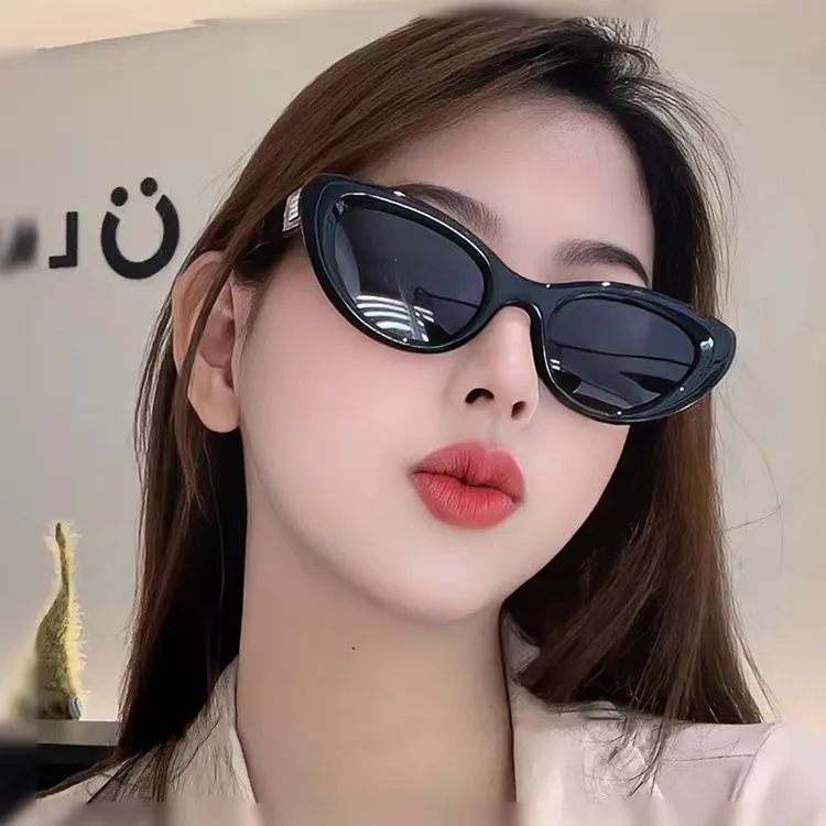 gm同款欧美复古猫眼墨镜女高级感多巴胺色系小脸框太阳镜辣妹百搭