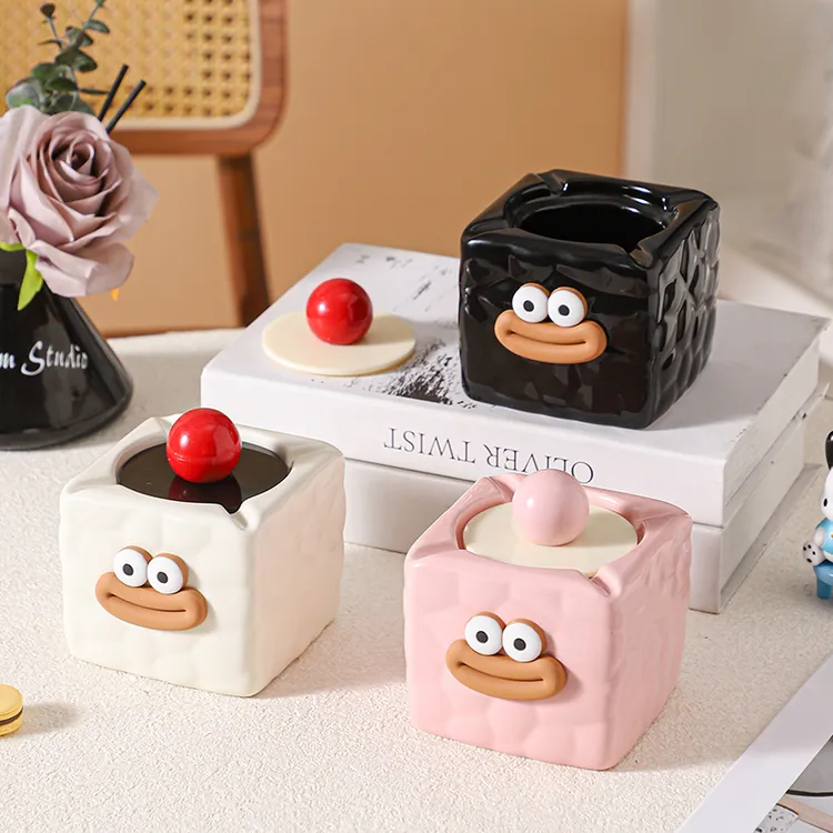 可爱创意烟灰缸家用奶油风客厅陶瓷烟盅带盖防飞灰高级感烟缸轻奢