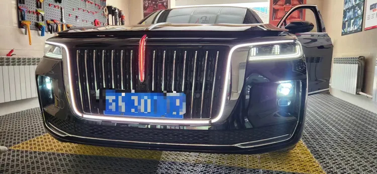 红旗H9灯光包中网灯无损安装红旗改装瞬间高级