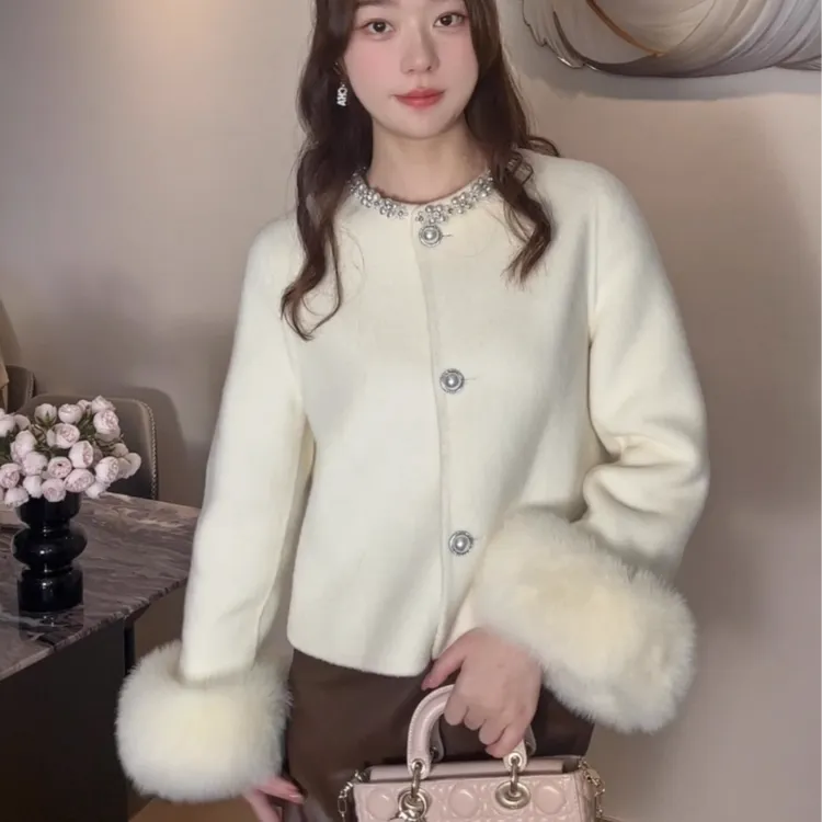 Scarlett韩系高定镶钻款温柔外套