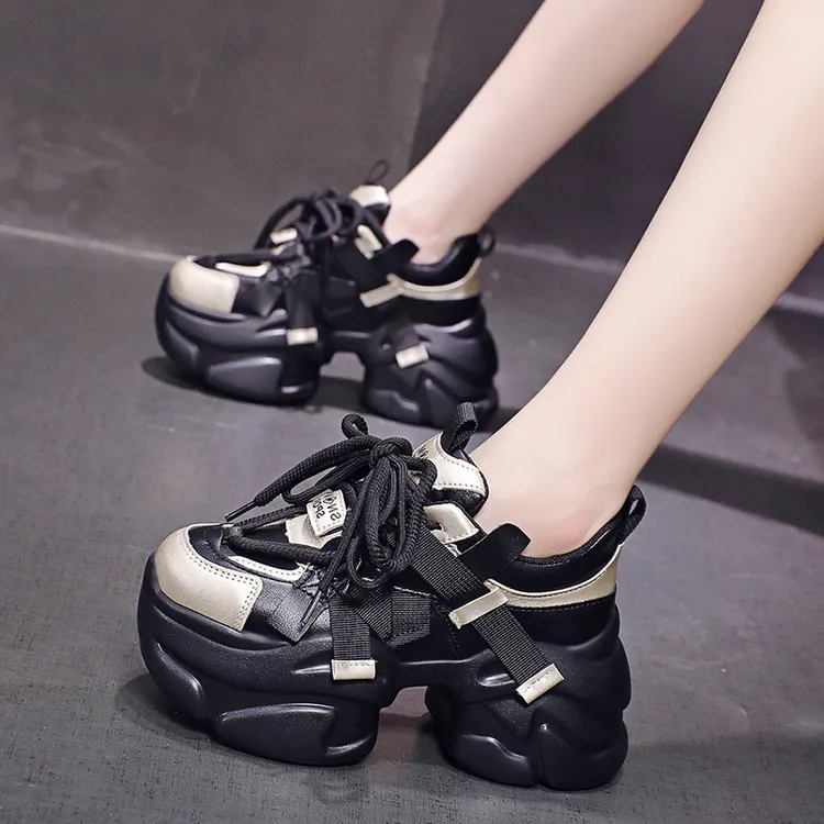 黑色老爹鞋女秋冬加绒2025新款爆款厚底鞋子女真皮增高休闲运动鞋