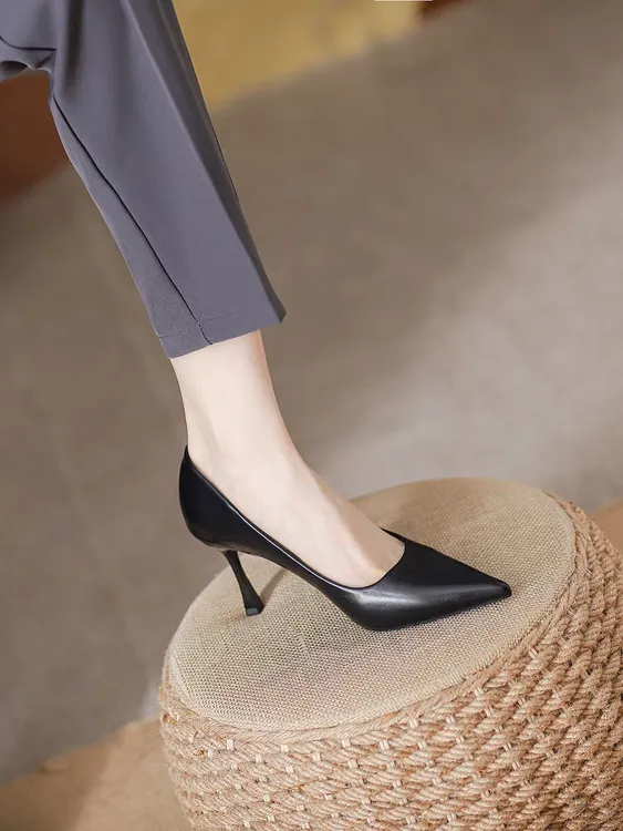 职业黑色高跟鞋女细跟2024年新款软皮上班尖头工作鞋法式气质单鞋