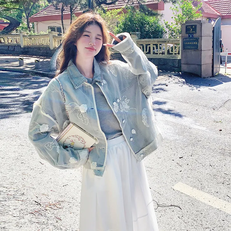 蕾丝刺绣拼接牛仔外套女2024春秋新款法式浪漫复古超好看上衣夹克