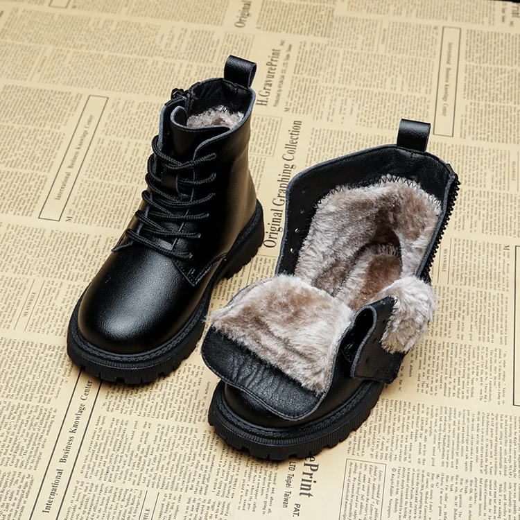 女童马丁靴秋冬款2025新款女孩子加绒靴子儿童冬季保暖短靴雪地靴