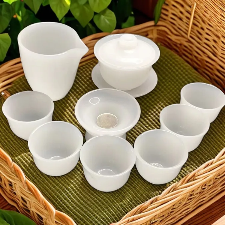 玉瓷白色琉璃茶具套装整套茶具家用盖碗公道杯天青色琉璃小茶碗