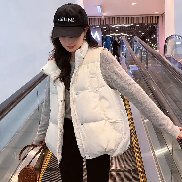 秋冬季羽绒马甲女款2025新款韩版外穿立领背心宽松白鸭绒马夹外套