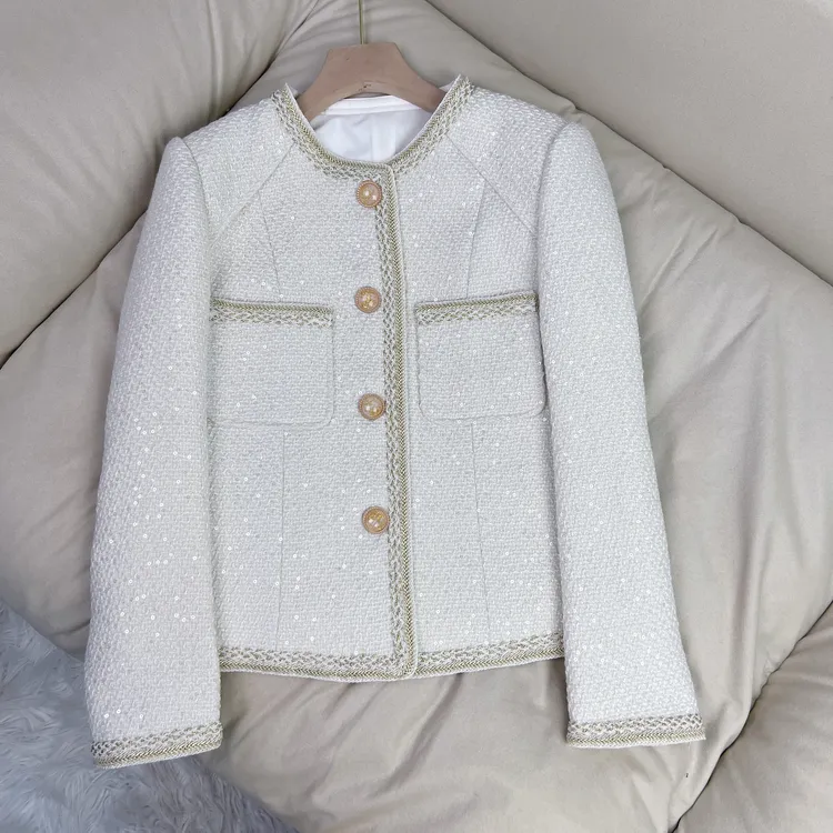 白金玫瑰 白色布灵小香风外套 70358