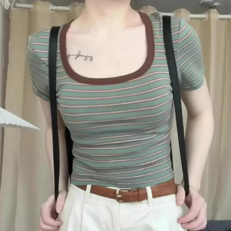 美式军绿色正肩条纹短袖t恤女大码胖mm夏季小众u领显瘦短款上衣潮