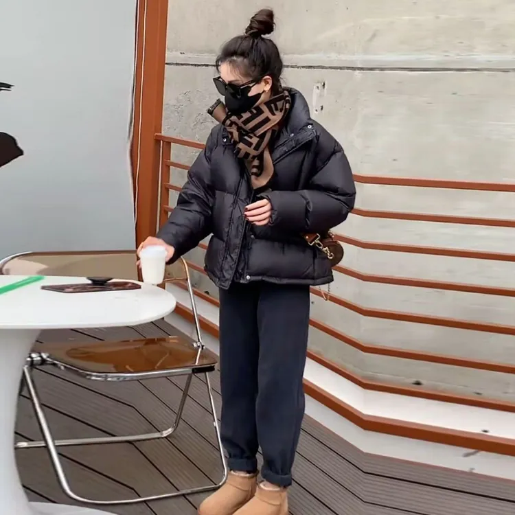 黑色羽绒棉服女短款2023年冬季新款韩版宽松小个子棉袄面包服外套
