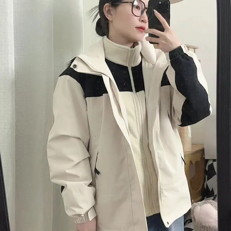 秋冬户外冲锋衣男女同款情侣三合一可拆卸秋冬加绒加厚防风衣外套