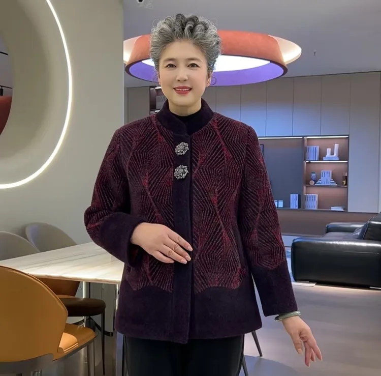 中老年妈妈秋装毛呢子外套洋气秋款新款中老年女加绒加厚上衣