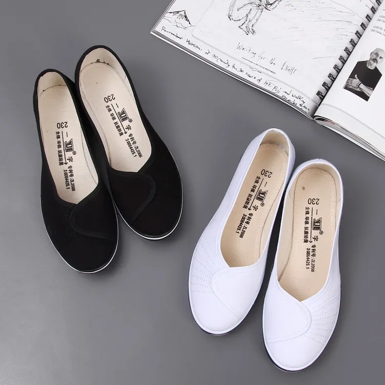 一字护士鞋坡跟女布鞋老北京布鞋美容师工作鞋女单鞋内增高牛筋底