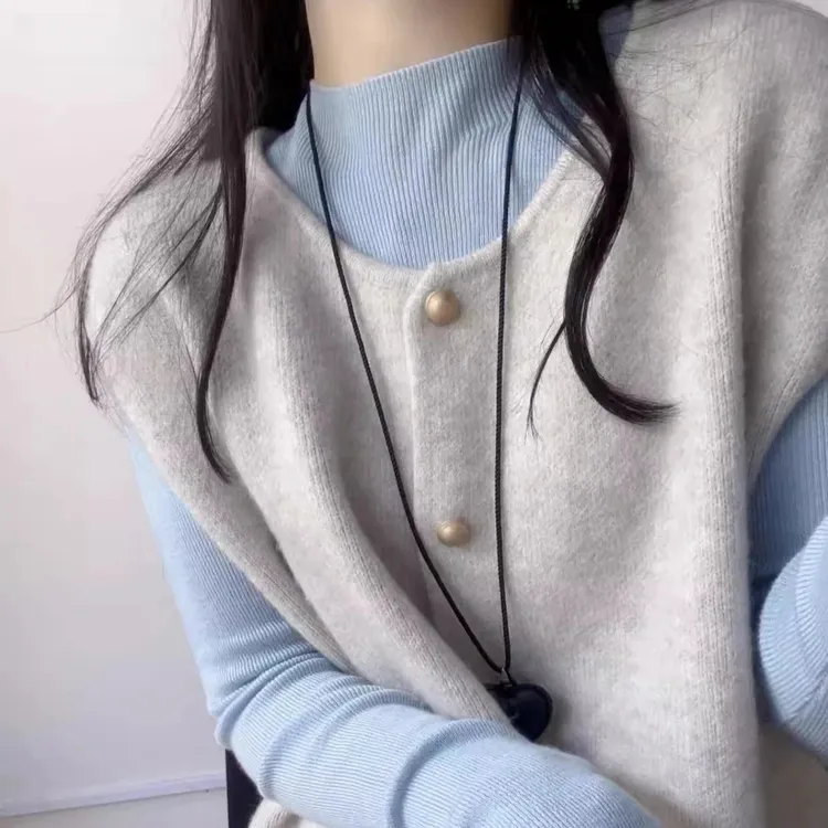 小金扣叠穿针织毛衣坎肩吊带背心女韩版减龄软糯开衫气质纯色马甲