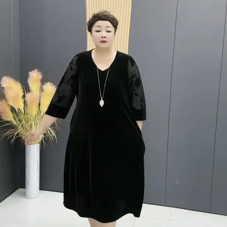 2211*款早秋时尚大码遮肉显瘦中长款V领洋气连衣裙