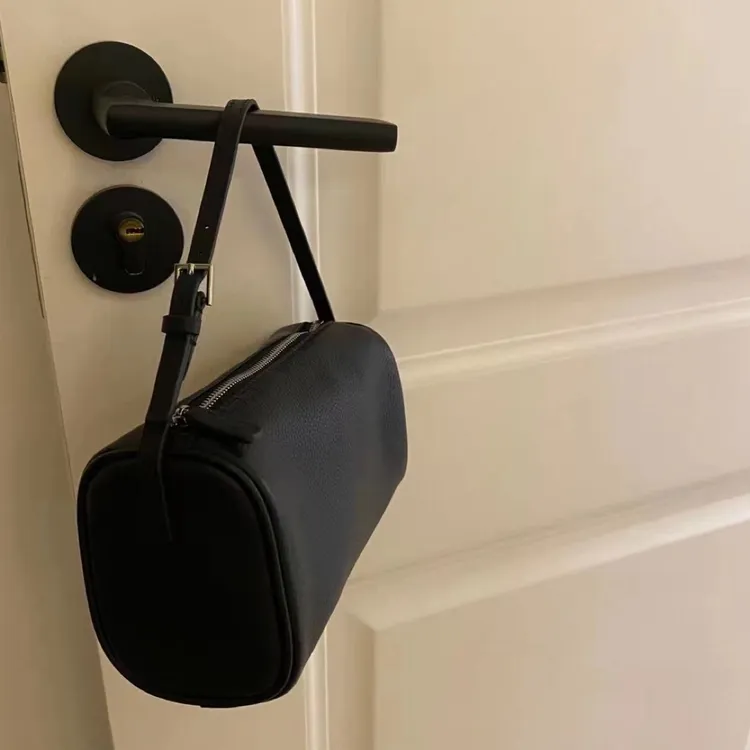 小众row笔筒包反绒皮腋下包90s包迷你小方包包真皮手提包笔袋包