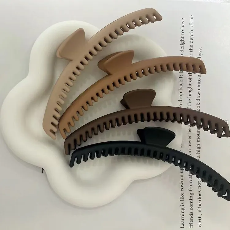 不硌头抓夹超能抓后脑勺发卡发量多磨砂高级感盘发鲨鱼夹大号发夹