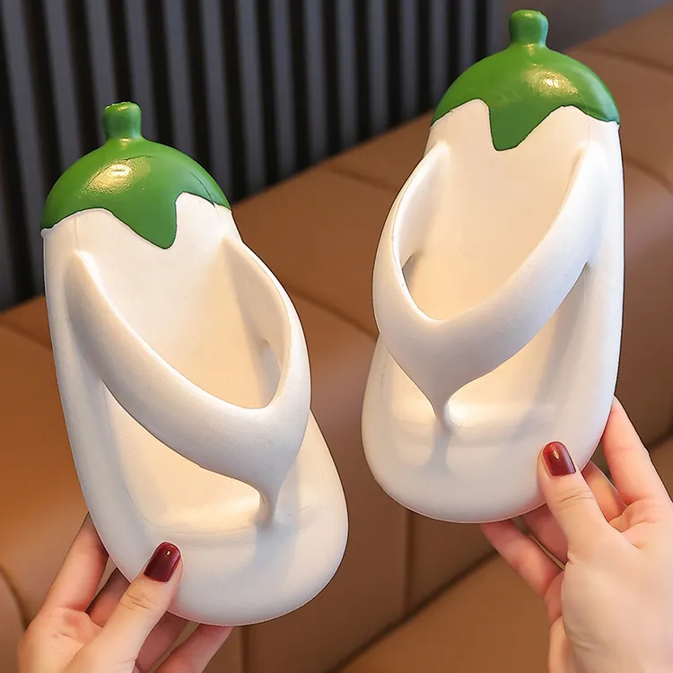 拖室内夹脚防滑软底踩屎拖鞋厚底儿童外穿厚底儿童人字拖女孩可爱