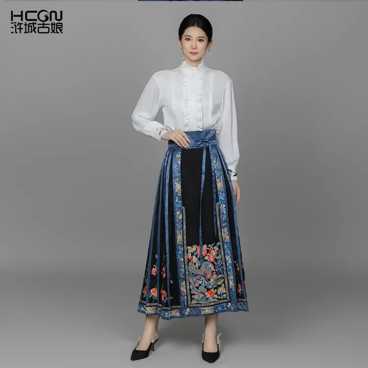 hcgn/浒城古娘熠熠生辉第三代女刺绣马面裙正版国风-ACL19707