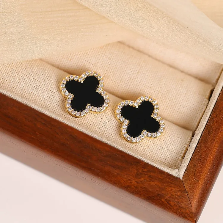 铜合金耳饰 四叶草无耳洞耳夹黑色经典耳夹耳钉蚊香盘耳夹女耳饰
