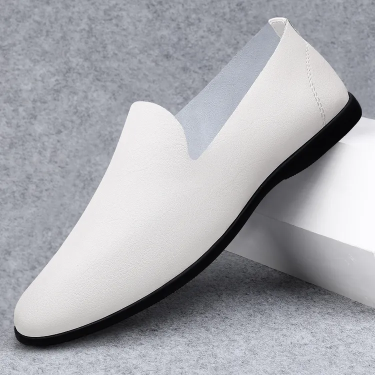 白色豆豆鞋男款2026春季新款男士休闲皮鞋软底透气百搭薄款驾车鞋