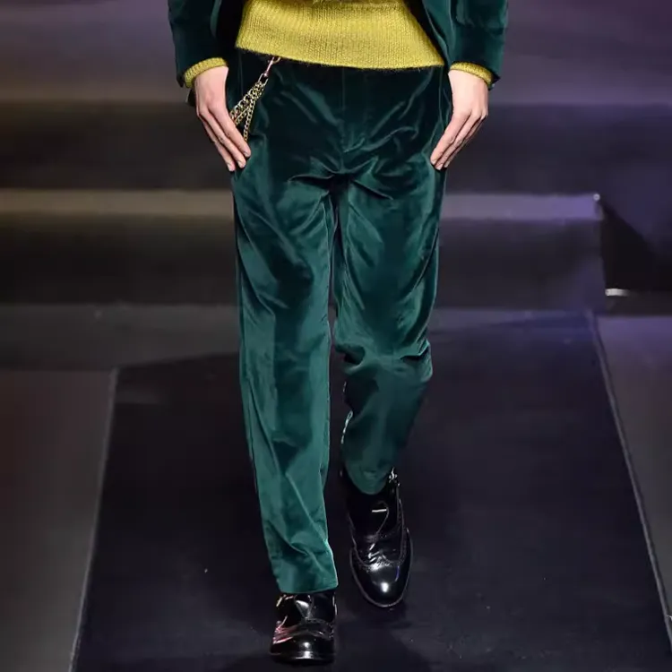 2024冬新款秀场商务休闲宽松直筒金丝绒韩国绒男裤轻奢绅士西裤