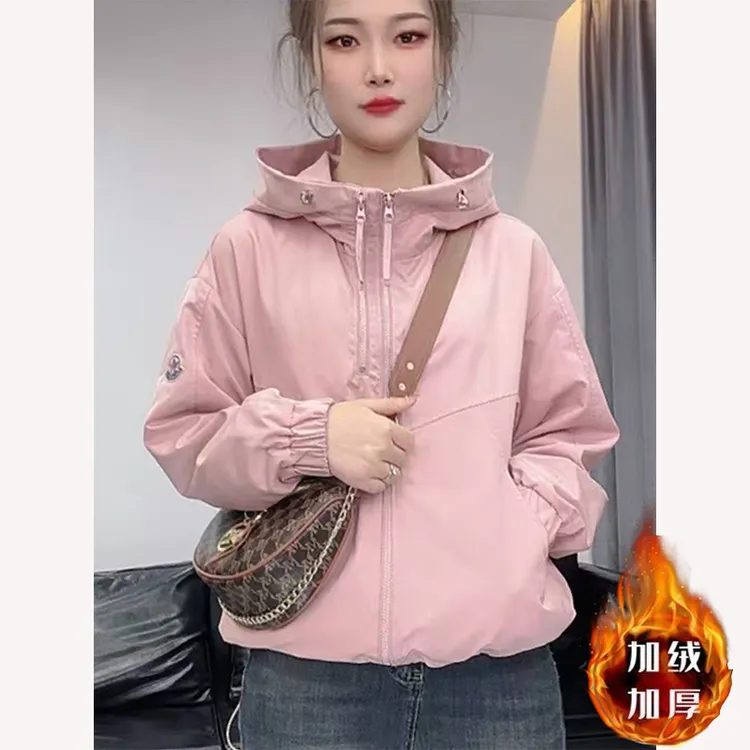 加绒加厚户外女款冬季2025宽松休闲夹克冲锋衣棉外套