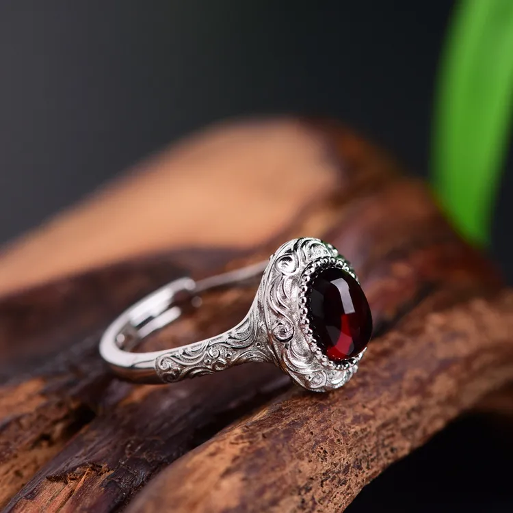 S925纯银血珀复古民族风唐草纹蛋面戒指气质百搭银开口指环