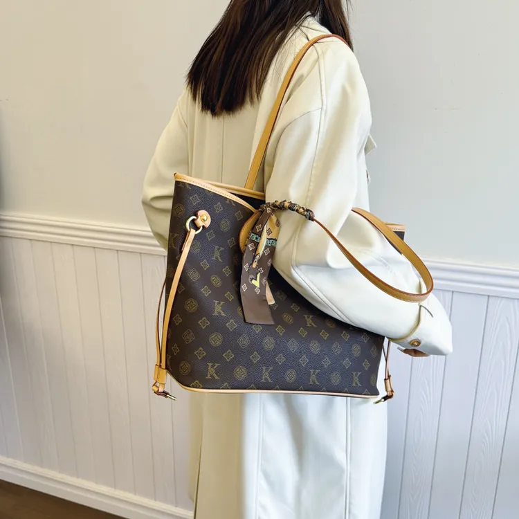 双11高级感大容量托特包时尚百搭秋冬新款多隔层单肩腋下包女士