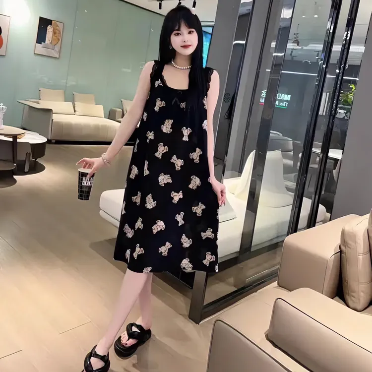 夏季新款冰丝速干蕾丝时尚气质宽松舒适显瘦减龄无袖碎花吊带睡裙