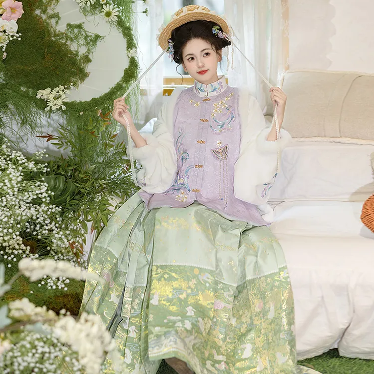 重回汉唐 鸢尾卿卿 正品原创竖领对襟袄圆领比甲明制汉服女款冬