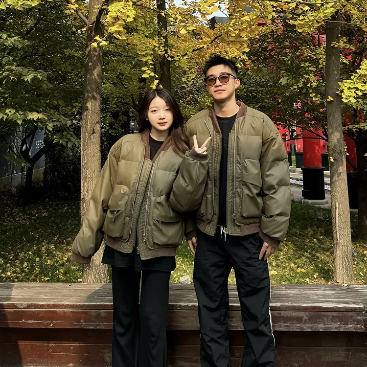 国潮美式复古简约短款PU皮夹克冬季保暖宽松百搭情侣棉服高街外套