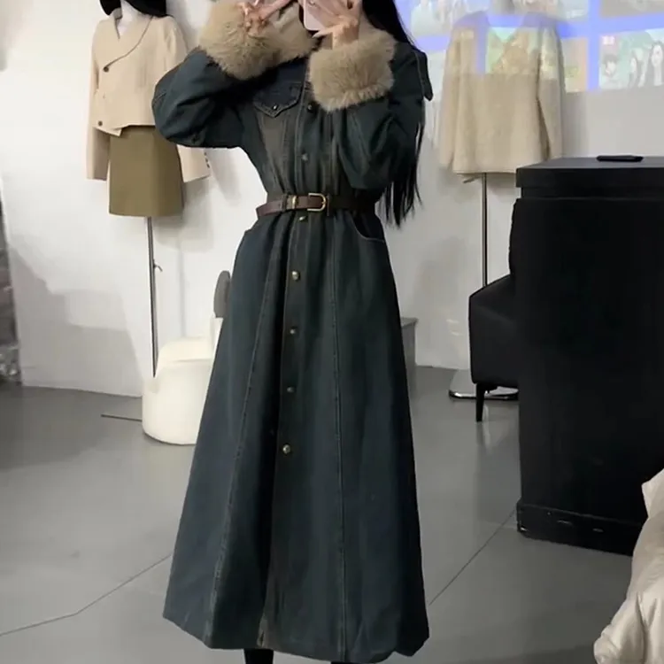 2024秋冬新款美德拉复古毛领牛仔连衣裙女气质收腰显瘦单排扣长裙