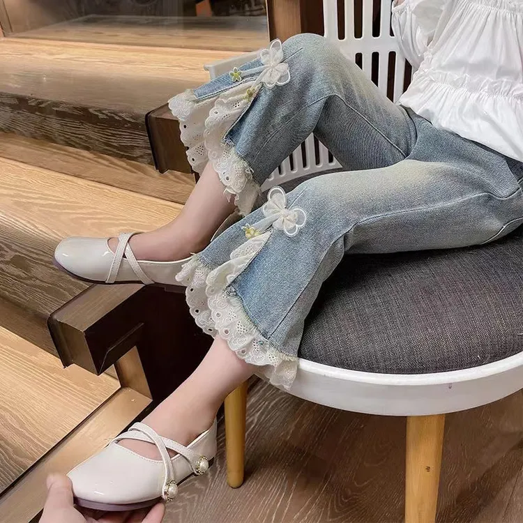 女童花边开叉牛仔喇叭裤春秋款2025新款儿童洋气秋装宝宝时尚裤子