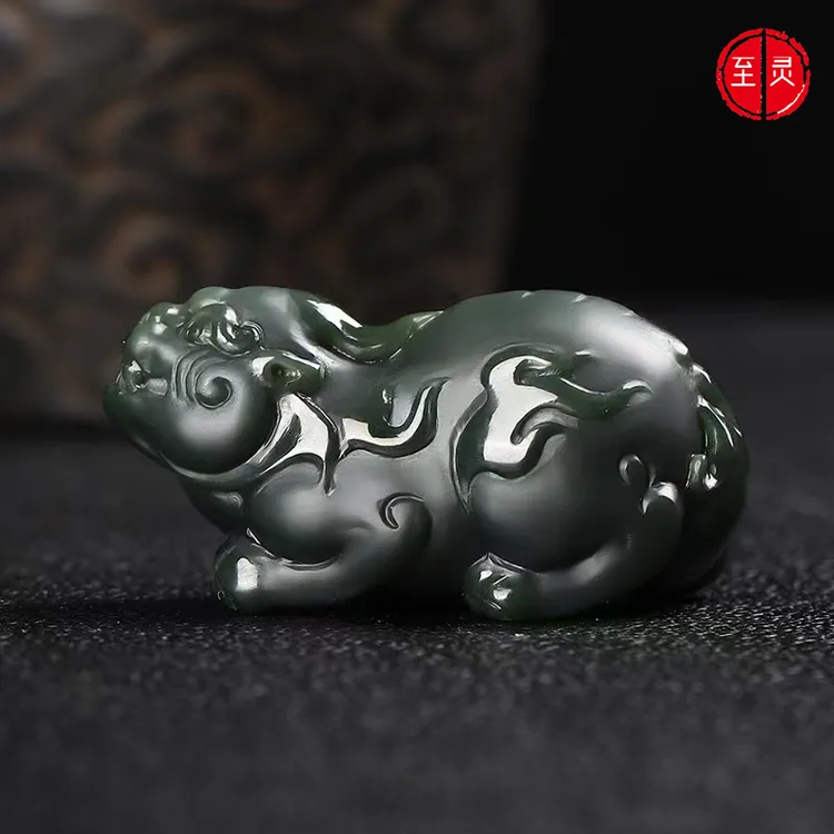 新疆天然和田玉青玉貔貅手把件细料瑞兽纳福摆件男女挂饰保真带证