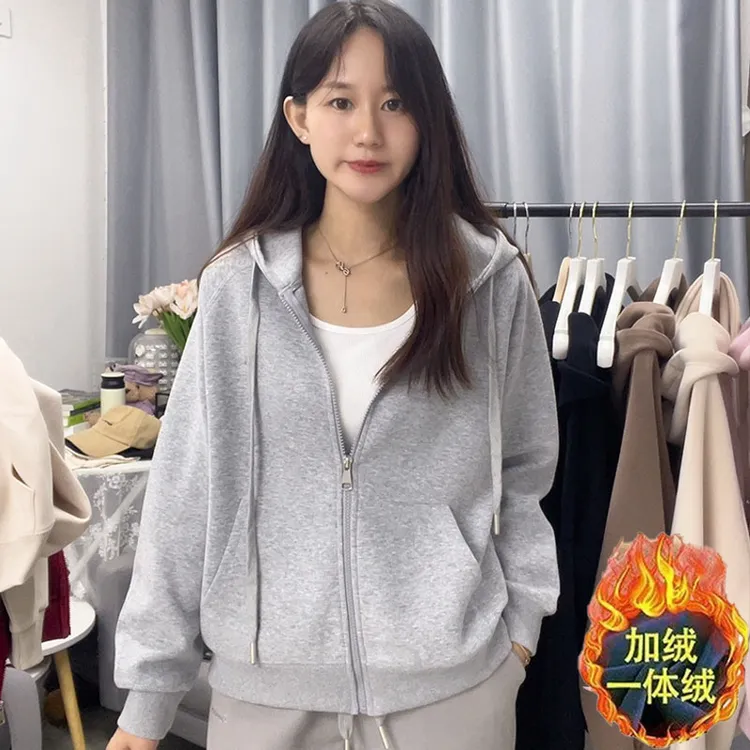 2025秋冬加绒加厚外套女士连帽纯色宽松卫衣休闲百搭时尚运动上衣
