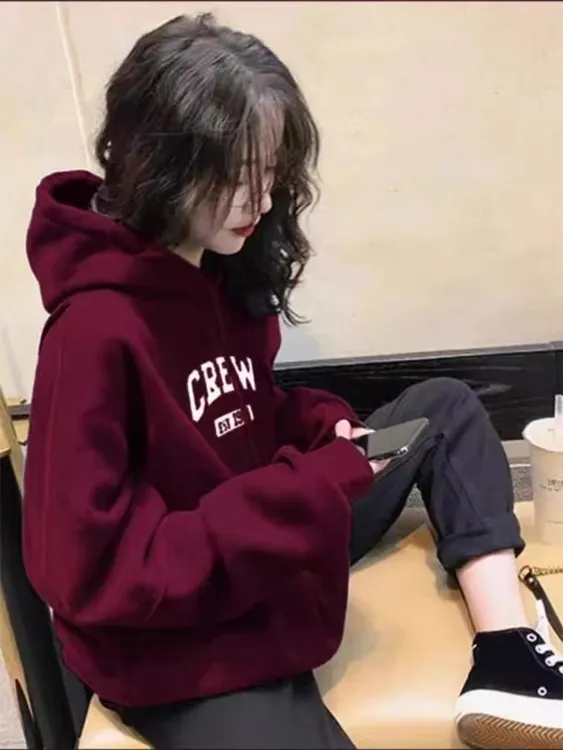 酒红色连帽卫衣外套女2025新款爆款春秋冬季宽松百搭加绒印花上衣