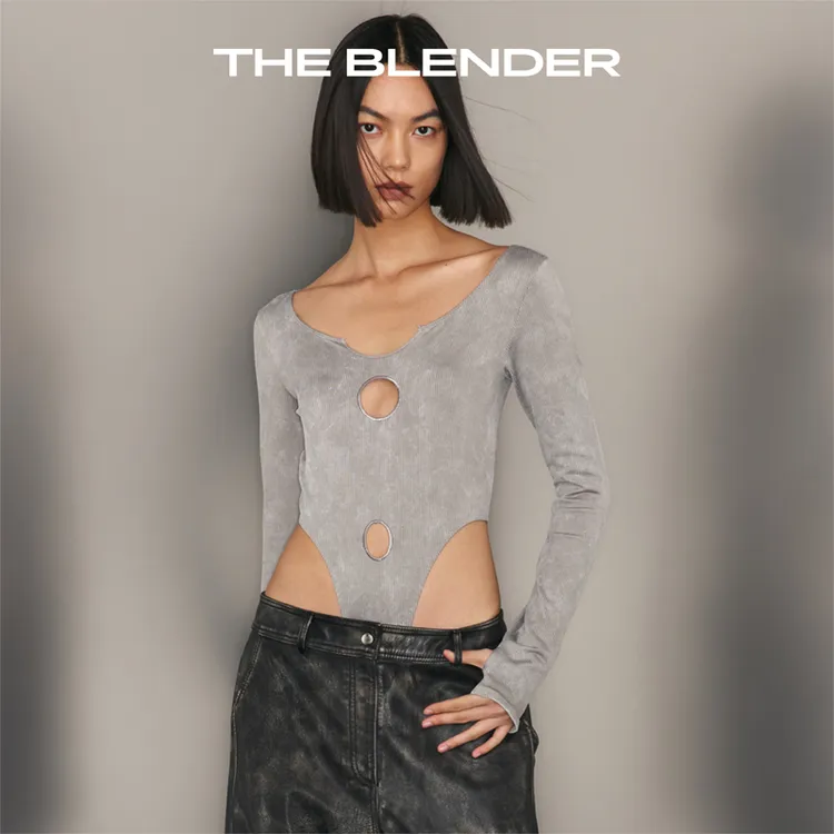 The Blender 砂洗镂空圆形刺绣大开领秋冬长袖连体衣修身无缝罗纹