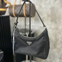 95新 Prada/普拉达 RADA普拉达 黑色腋下包 hobo2005 新款细肩带