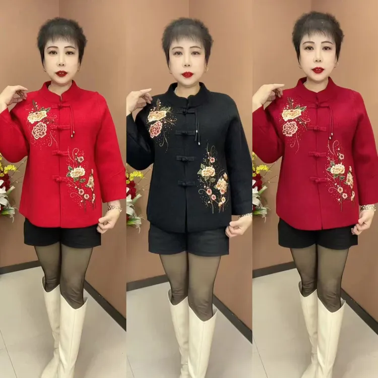 006新款针织盘扣绣花短款针织外套