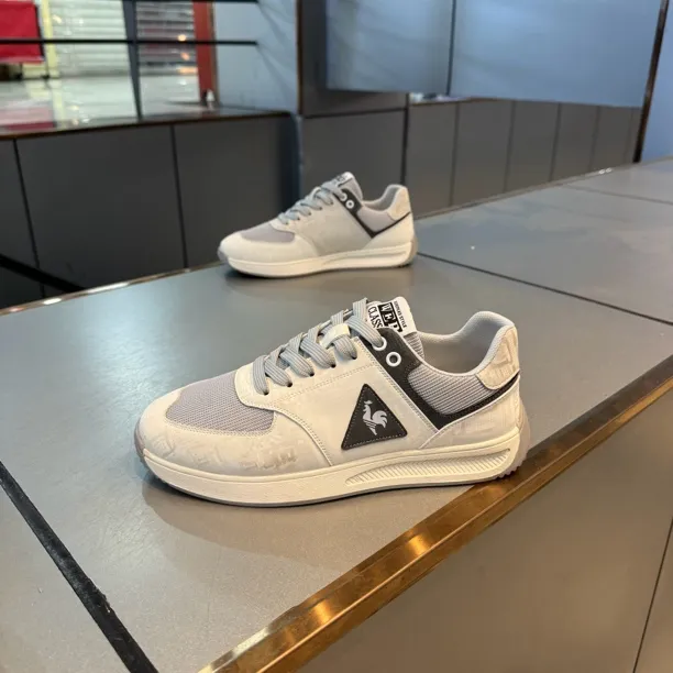 春季2024新款潮鞋低帮系带时尚舒适百搭运动休闲鞋男士鞋子阿甘鞋